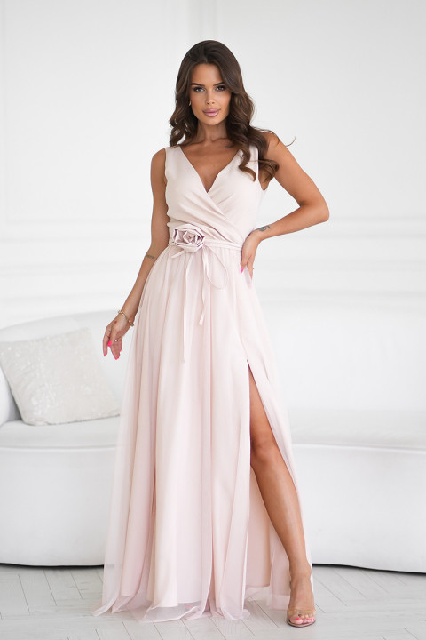 Długa Sukienka Z Paskiem Z Różyczką