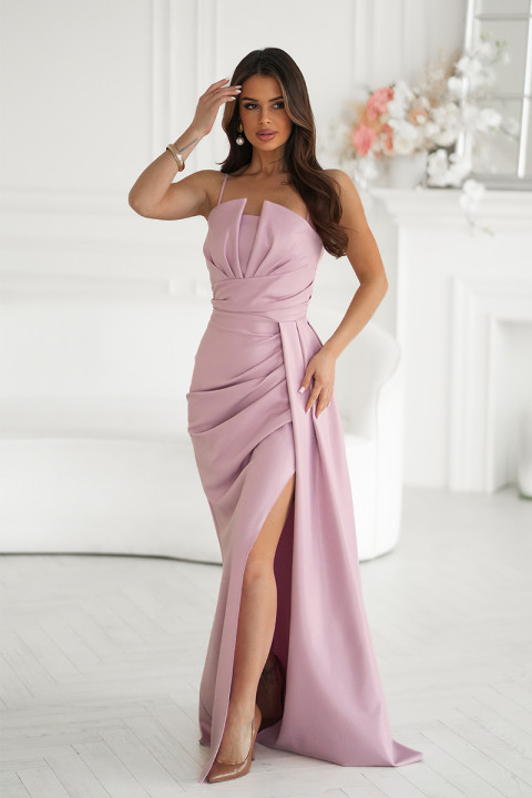 Elegancka Sukienka Z Geometrycznym Dekoltem I Odpinanymi Ramiączkami